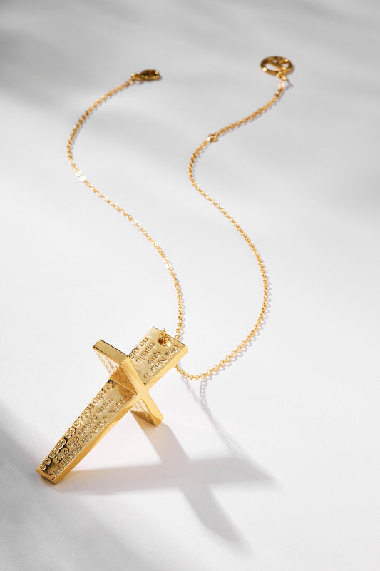 ORAÇÃO NECKLACE CRUCIFIX