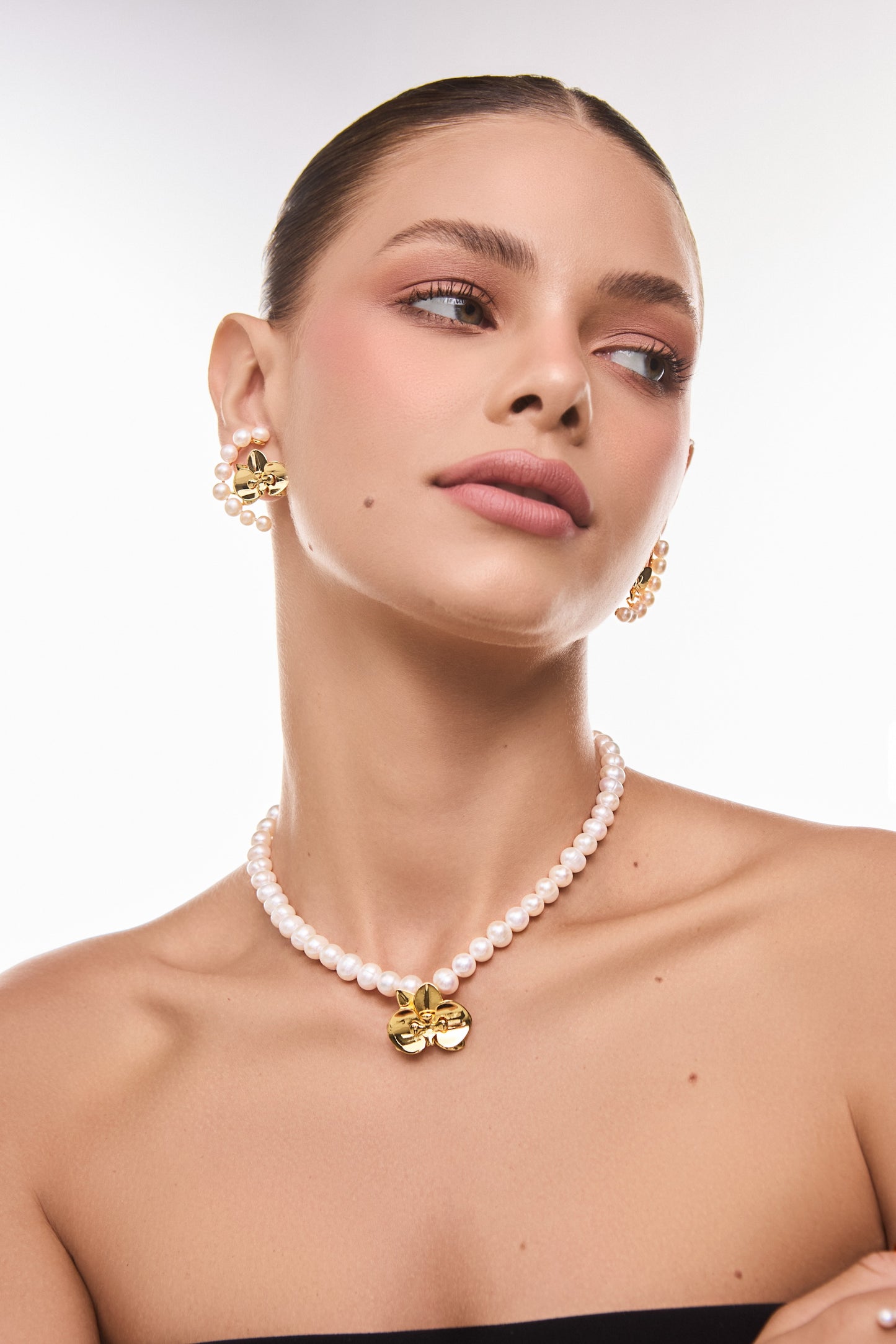 ORQUIDEA MABE NECKLACE