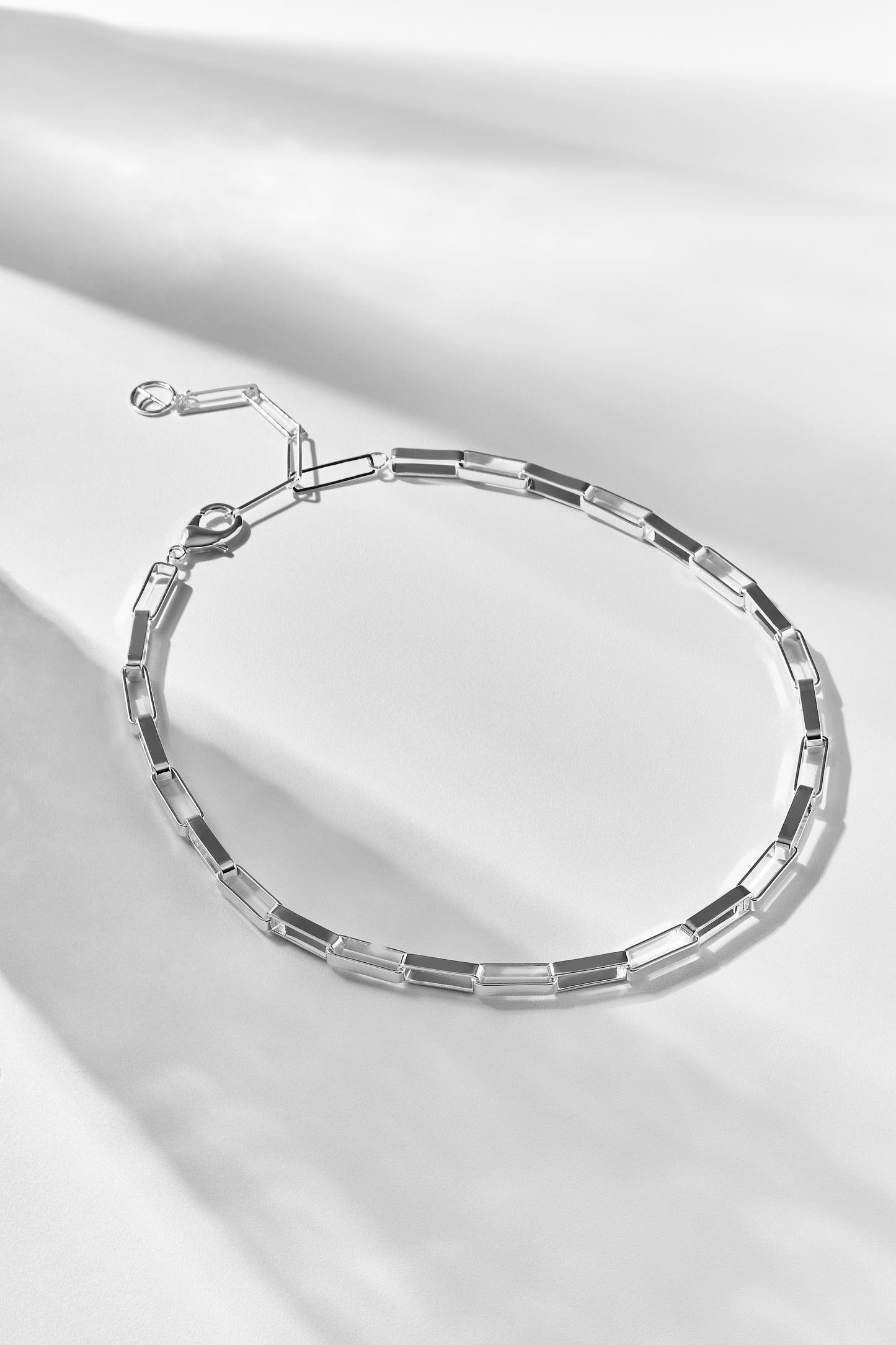 CRIATIVA CHAIN