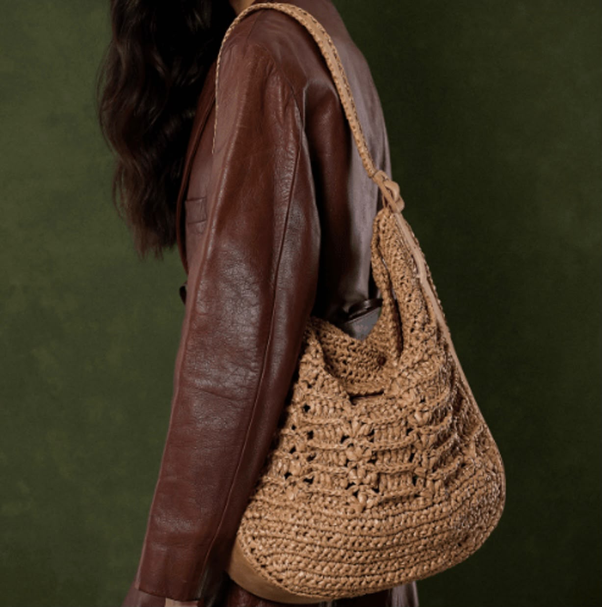 BOLSA HOBO OPHELIA LATTE ARGILA CAFE LEITE